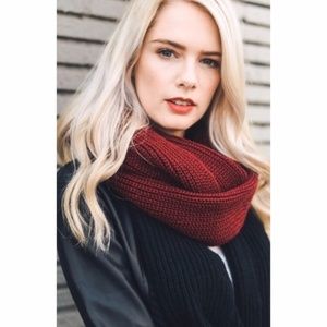 Oversized Infinity Scarf - Burgundy